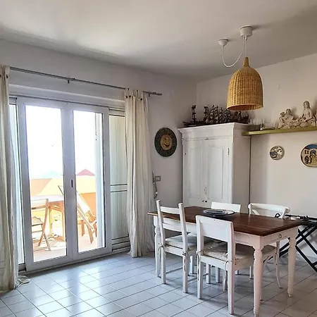 Il Poggiolo Di Levante - Piscina E Ombrellone Prima Fila Incluso דירה